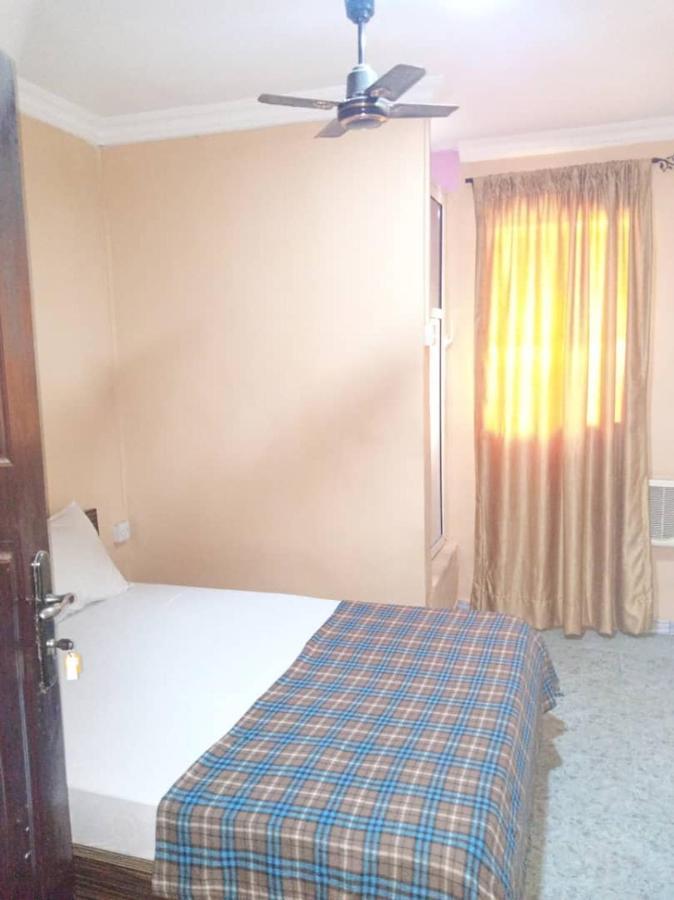 Legendary Inn & Lounge Bale Akiosi Екстер'єр фото
