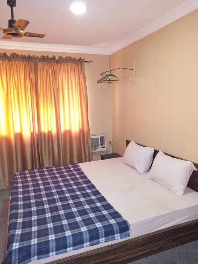 Legendary Inn & Lounge Bale Akiosi Екстер'єр фото