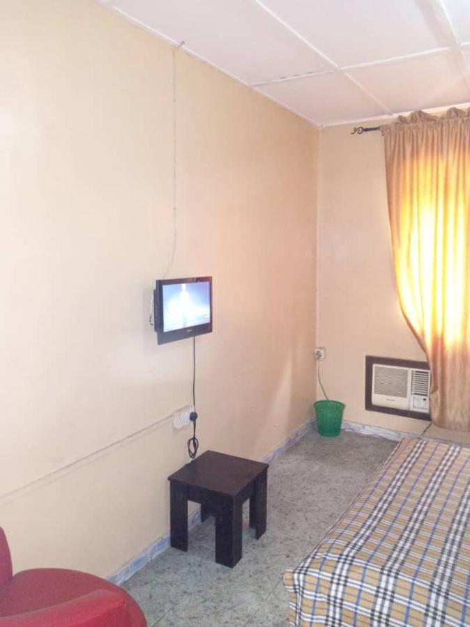 Legendary Inn & Lounge Bale Akiosi Екстер'єр фото