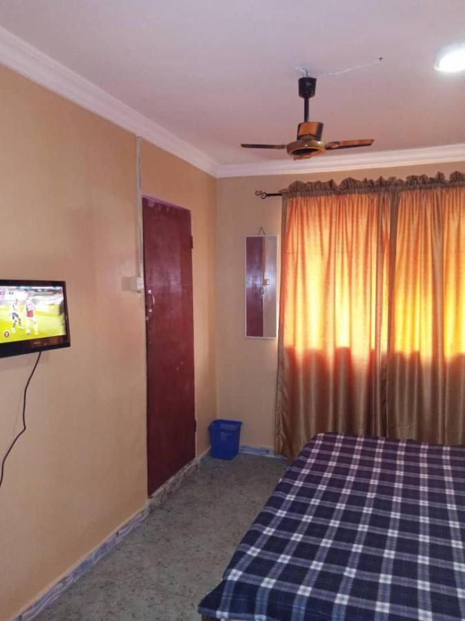 Legendary Inn & Lounge Bale Akiosi Екстер'єр фото